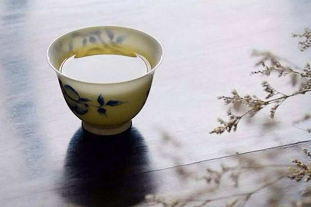 中国茶叶历史上从发现到饮用茶居然隔了千年之久！