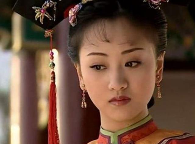 这个女子13岁嫁顺治，一直是傀儡皇后，康熙称帝后，待她如亲妈