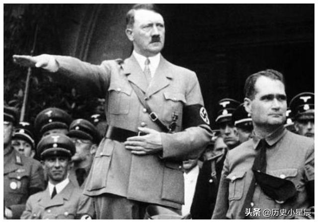 此人是希特勒指定的继承人，为何要在德国正巅峰时期，叛逃到英国
